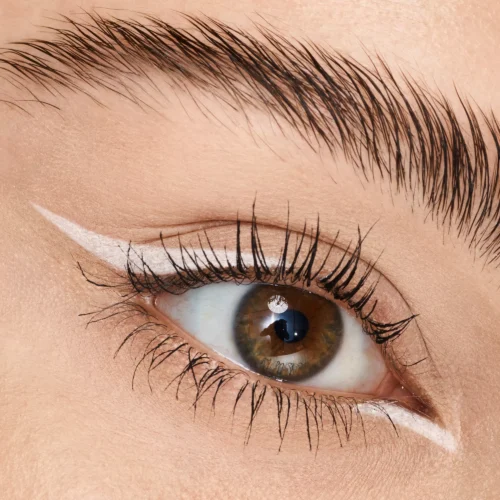 model facut de catrice Creion dermatograf Kohl Kajal rezistent la apă 020 - Tweet White