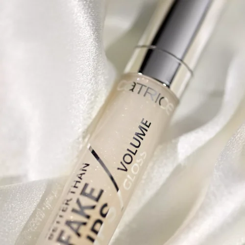 catrice Luciu pentru buze Better Than Fake Lips 010 - Maximum Glow