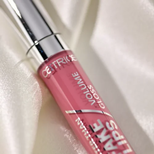 catrice Luciu pentru buze Better Than Fake Lips 030 - Lifting Nude