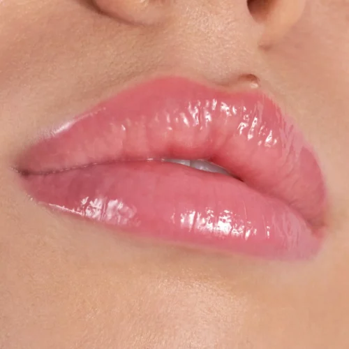 aplicat pe buze catrice Luciu pentru buze Plump It Up Lip Booster 050 - Good Vibrations