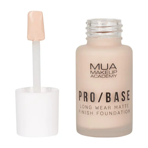 MUA MAKEUP ACADEMY Fond de ten Pro Base Long Wear Matte Finish - 120