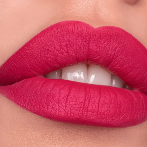 aplicat pe buze catrice Creion buze Plumping 110 - Stay Seductive