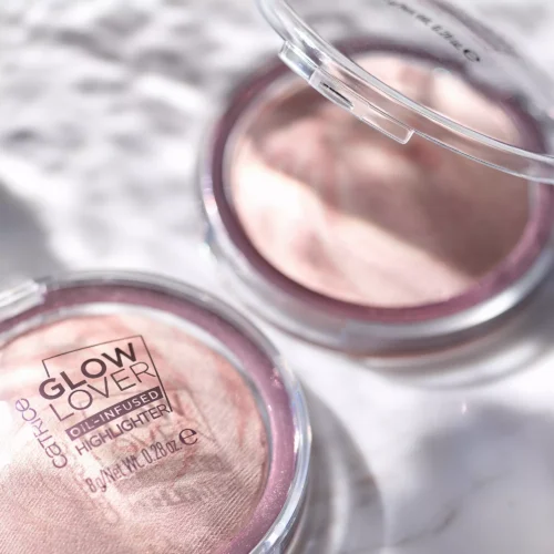 catrice Iluminator Glow Lover Oil-Infused