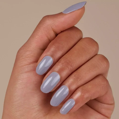 aplicat pe unghii catrice Lac pentru unghii ICONails 148 - Koala-ty Time