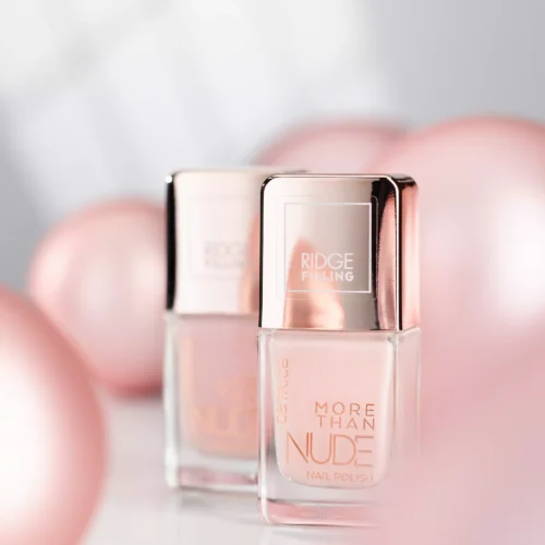 catrice Lac pentru unghii More Than Nude 16 - Hopelessly Romantic