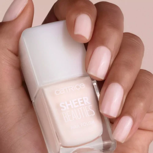 Catrice Lac de unghii Sheer Beauties 010 - Milky Not Guilty