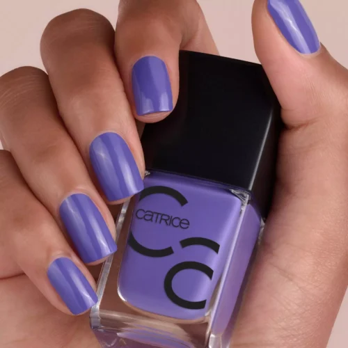 Catrice Lac pentru unghii ICONails 162 - Plummy Yummy