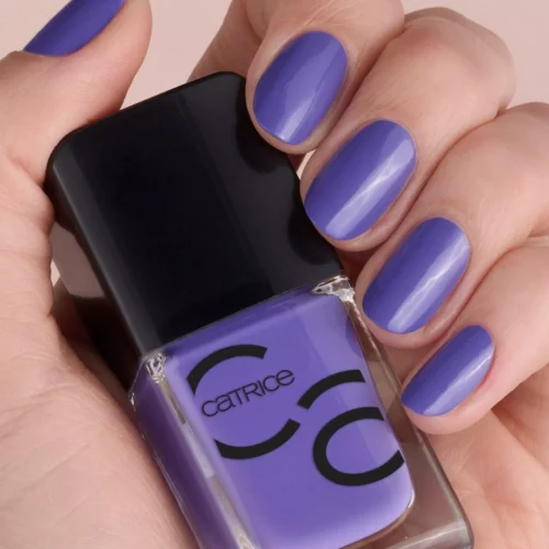 Catrice Lac pentru unghii ICONails 162 - Plummy Yummy