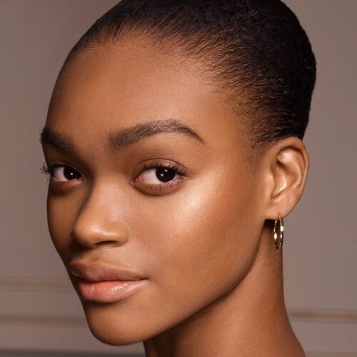 Max Factor Iluminator Facefinity - Golden hour 02