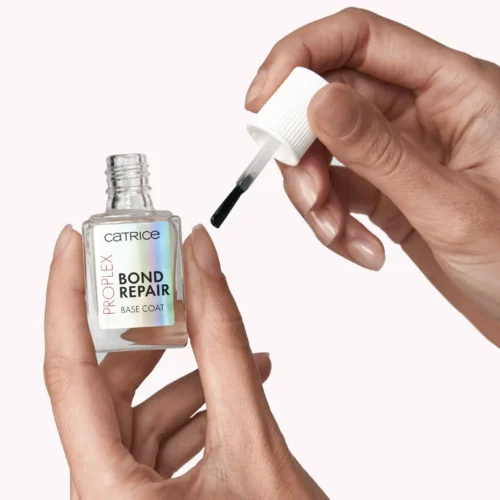 Catrice Base Coat pentru reparații Bond ProPlex