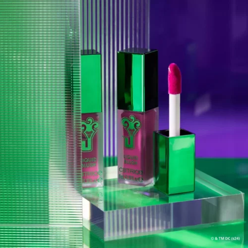 Catrice Fard de obraz lichid The Joker 010 - Prankster Pro