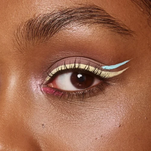 Essence Paleta de farduri Harley Quinn 01 - Hey Puddin´ 10.2g