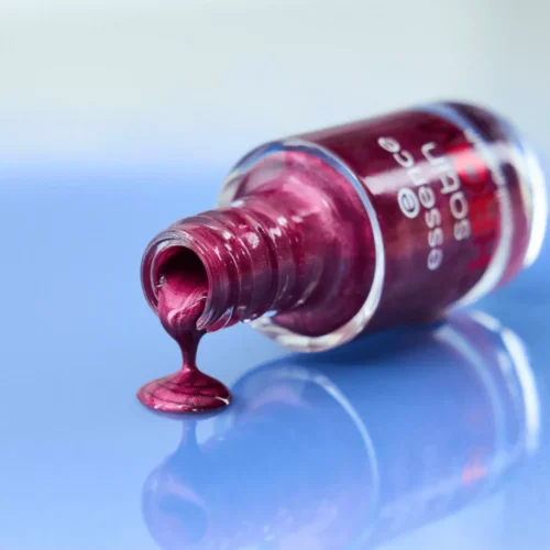 Essence lac de unghii satin 03 - Meta Maroon
