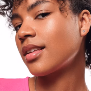 Essence iluminator soft TOUCH BOUNCY GLOW 20 - glazed dew