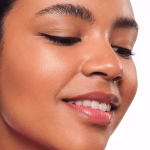 Essence Tuș pentru pleoape extra rezistent 020 - Brown