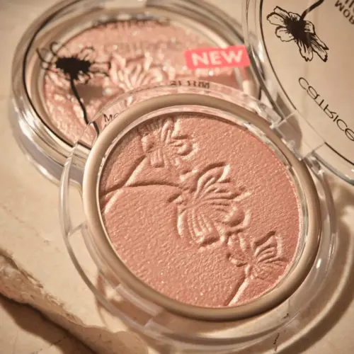 Catrice Pudra iluminatoare More Than Glow 040 - Absolute Blushin' Bright